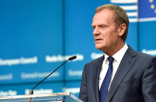 Tusk: Semnarea Acordului comercial UE-Canada este in continuare posibila
