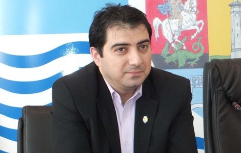 Subprefectul de Giurgiu, retinut de procurori