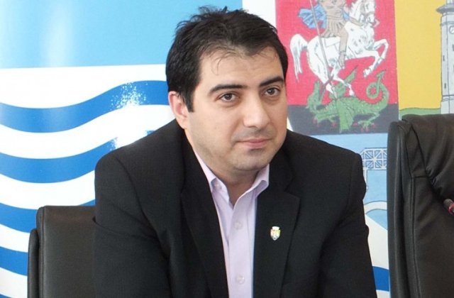 Subprefectul de Giurgiu, retinut de procurori