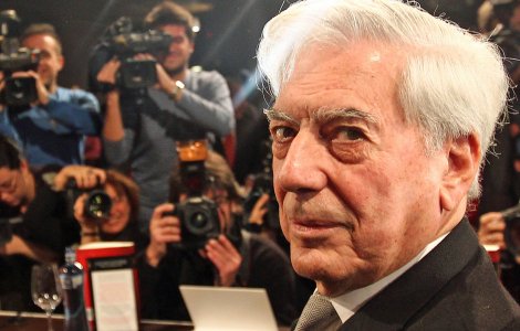 Vargas Llosa: Premiul Nobel trebuie sa fie pentru scriitori nu pentru cantareti