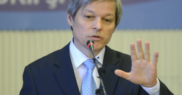 Ciolos: Nu m-am gandit sa candidez la prezidentiale, nu am de ce