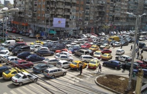 Trafic restrictionat duminica, in Capitala, pentru ceremoniile de comemorare a victimelor din Colectiv