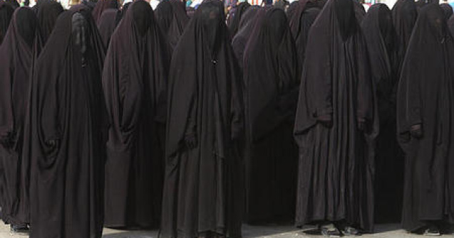  Top  Top 10 limite impuse femeilor musulmane