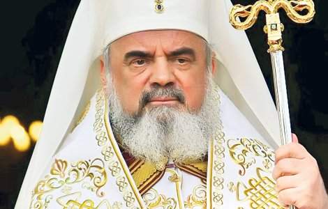 Patriarhia: Preafericitul Daniel s-a rugat pentru victimele Colectiv
