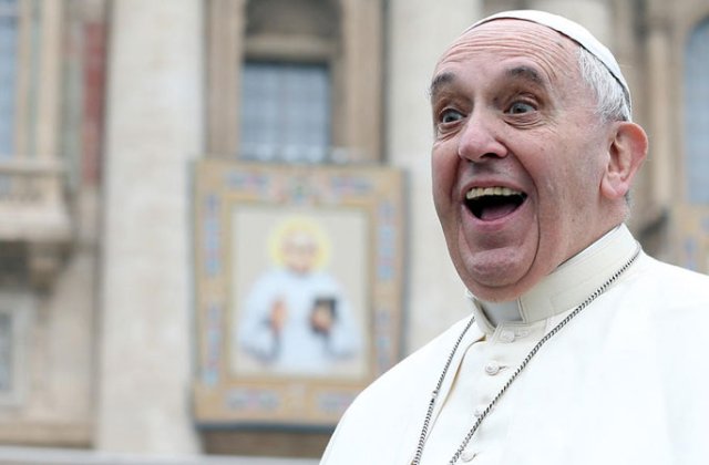 Papa Francisc a sosit luni in Suedia pentru a comemora Reforma protestanta