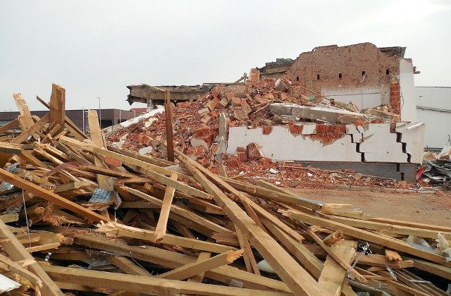 Mobilizare generala: Autoritatile simuleaza interventia in cazul unui cutremur de 7 grade