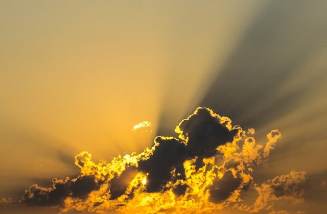 Alerta in Turcia, din cauza norului toxic din Irak: Nu este exclus sa vedem ploi cu acid sulfuric