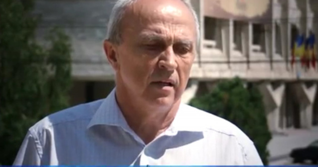 Mircea Cosma, condamnat la 8 ani de inchisoare, Vlad Cosma la 5 ani, iar Razvan Alexe, la doi ani si jumatate