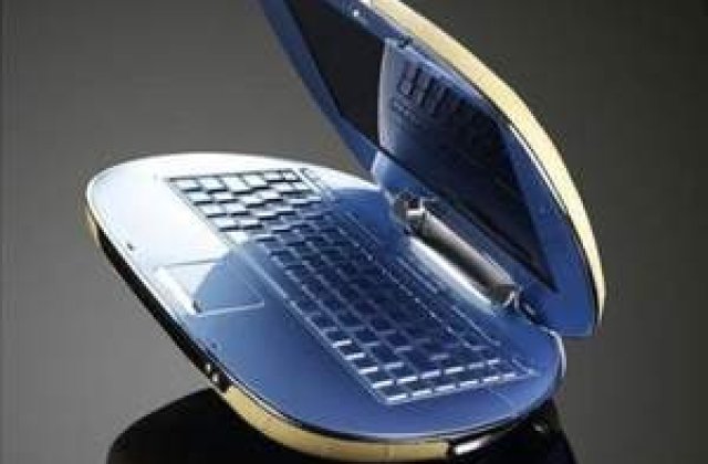 Laptop Bentley care costa aproape cat o masina