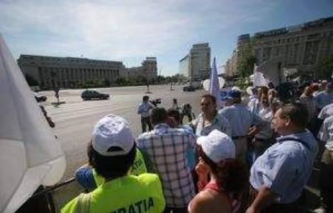 Saptamana de lucru de 35 de ore, eliminata in Franta