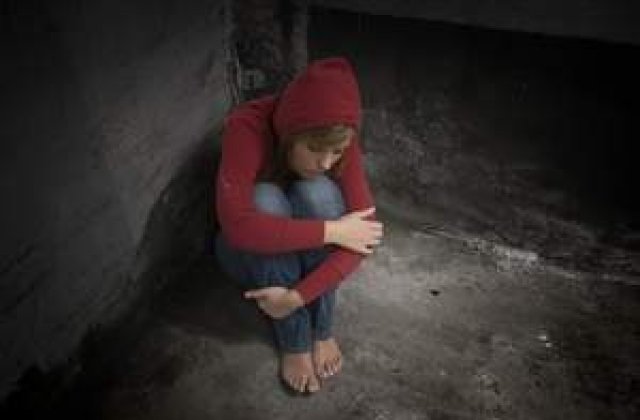 Doua milioane de copii sunt folositi in industria pornografica in fiecare an