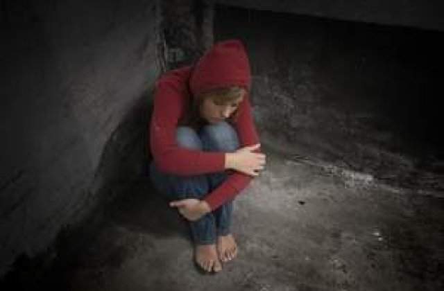 Doua milioane de copii sunt folositi in industria pornografica in fiecare an