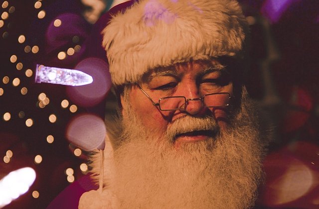 Companiile din Romania investesc intre 5.000 si 40.000 euro in petrecerea de Craciun pentru angajati