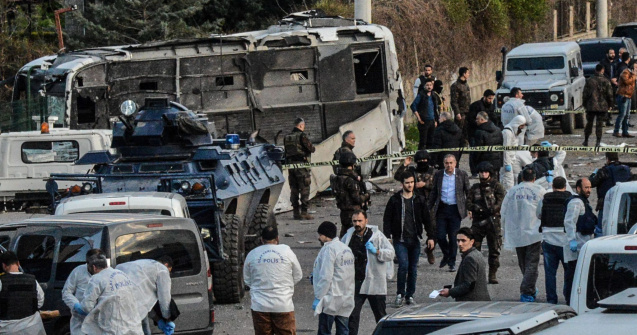 Turcia: Atentat cu masina-capcana in apropierea unui sediu al politiei