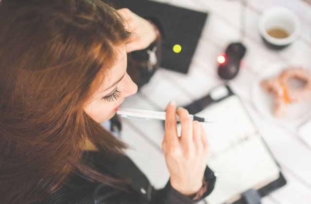 Top 7 motive pentru care oamenii singuratici sunt mai puternici si mai fericiti