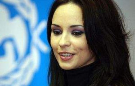 A doua mama vitrega a &#171;Zanei&#187;, amenintata cu moartea