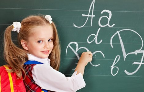 Peste 40 la suta dintre copiii din Romania au dificultati