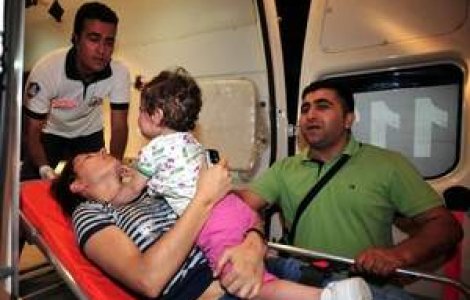 VIDEO: Dublu atentat la Istanbul, soldat cu 17 morti