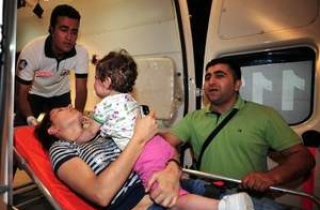 VIDEO: Dublu atentat la Istanbul, soldat cu 17 morti