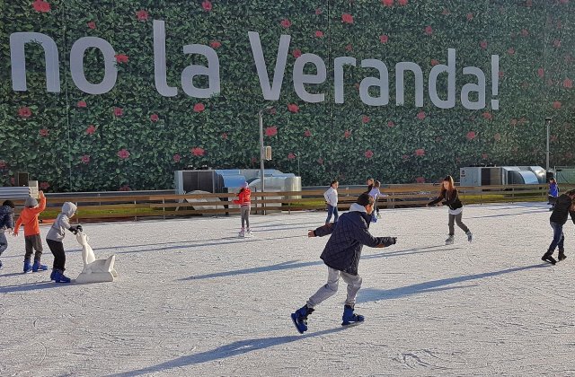 Primul patinoar in aer liber din zona Obor. Cat costa si care este programul