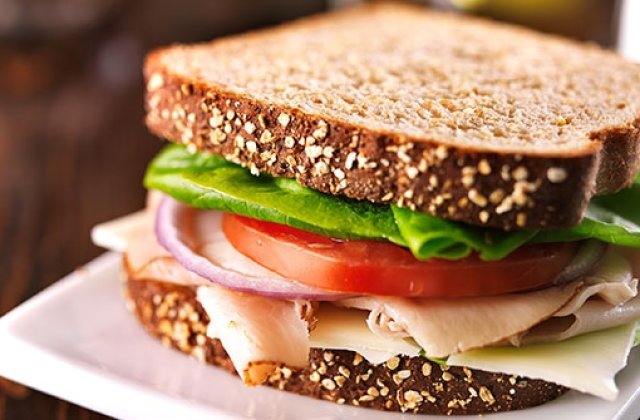 [VIDEO] Cand a fost facut primul sandvici?