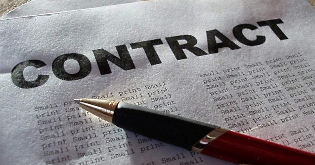 Notarii scad taxele la tranzactiile imobiliare