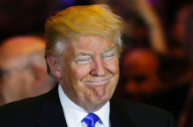 Trump acuza "protestatari profesionisti" pentru manifestatiile izbucnite in tara dupa victoria sa