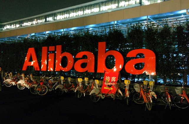 China: Alibaba a atras vanzari de peste 5 miliarde de dolari in prima ora a Zilei Celibatarilor
