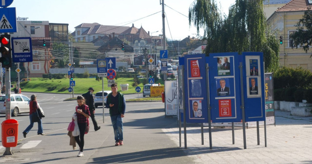 Campania electorala a inceput vineri. Reguli stricte privind afisajul