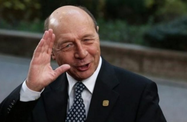 Basescu: Ciolos e o maimuta