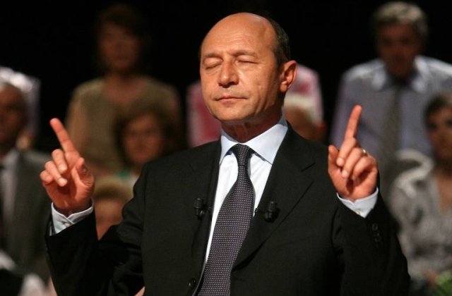 Traian Basescu a votat in alegerile prezidentiale din Republica Moldova