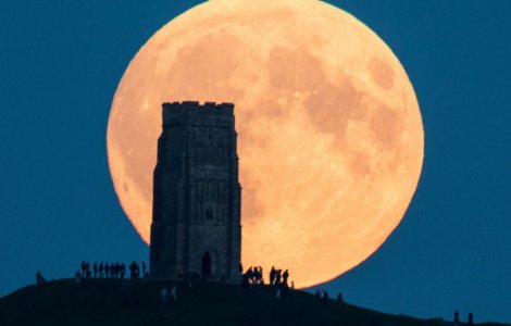 Cea mai spectaculoasa Luna Plina din ultimii 70, vizibila luni