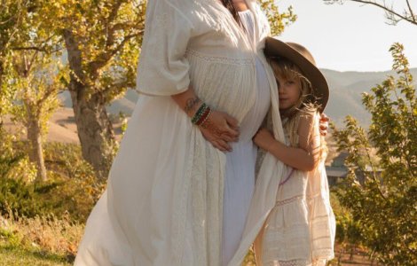 Cantareata Pink a anuntat ca este insarcinata pentru a doua oara