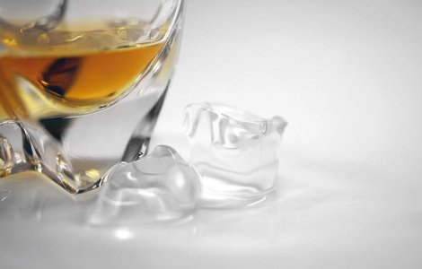 O noua "opera de arta": Whisky din urina persoanelor diabetice