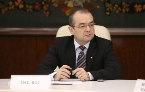  Top  Remaniere amanata: Soarta ministrilor, in mana lui Boc