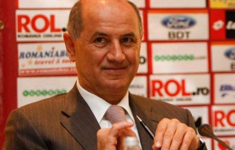 Amanta lui Copos este insarcinata