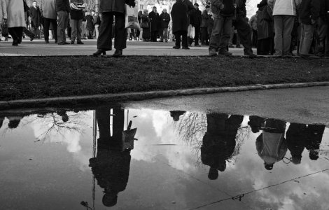 Cluj: Artistii au iesit in strada