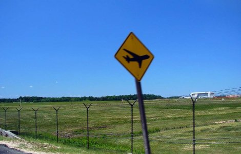 Un avion de pasageri a aterizat de urgenta in SUA