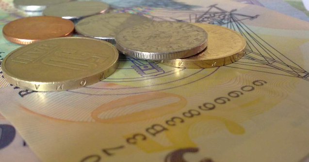 Remanierea sperie pana si leul. Cursul "o ia la goana"