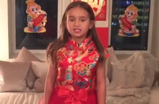 [VIDEO] La 5 ani, nepoata lui Donald Trump i-a cucerut pe chinezi cu o poezie recitata in mandarina