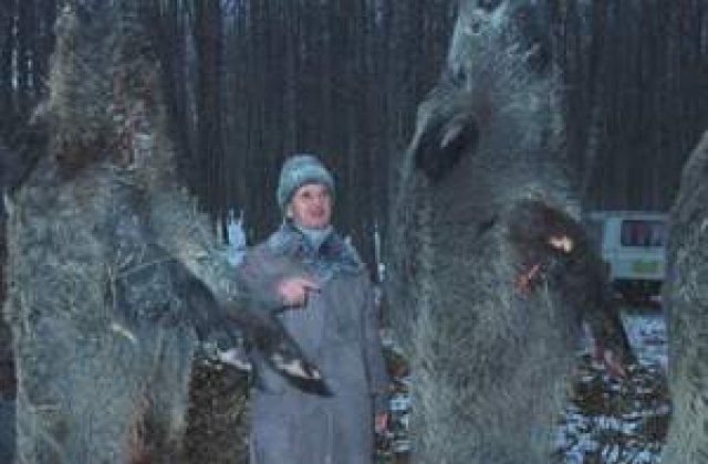 60% dintre parlamentari sunt vanatori