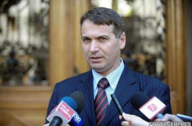 Ministrul Agriculturii a demisionat: "La revedere, Boc!"