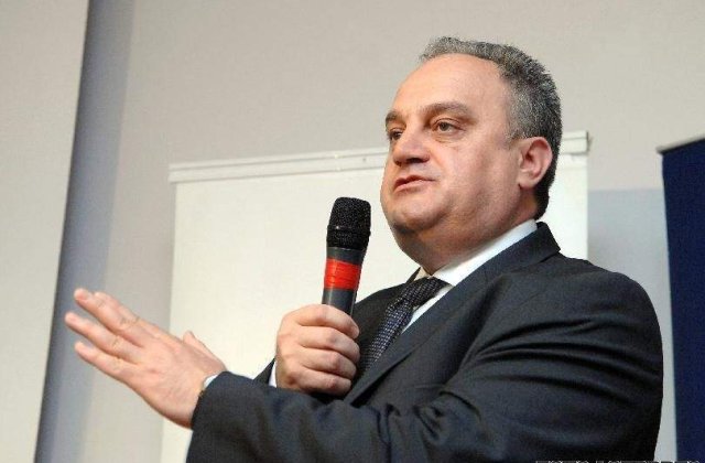 Ministrul Comunicatiilor a fost remaniat