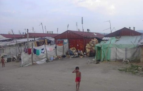 Romii din Europa de Est, o problema pe care niciun politician nu vrea sa o rezolve