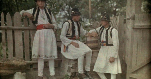  Top  Partea I. Culorile unei Romanii cenusii: anii &#39;30 in imagini rare