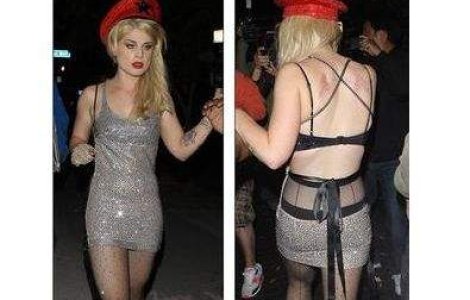  Video  Kelly Osbourne continua sa uimeasca cu noua silueta