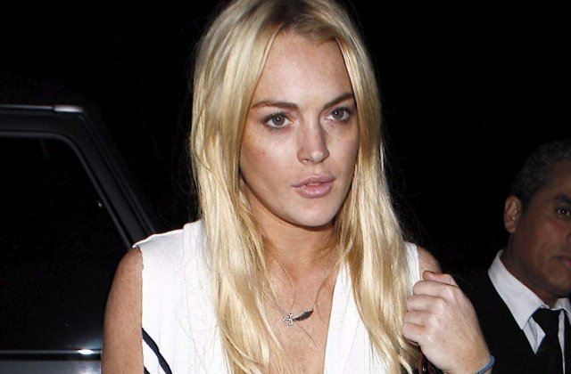 Lindsay Lohan a dat cu masina peste un bebelus in carucior