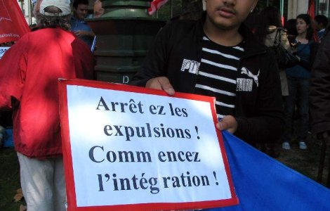 Franta: Manifestatii de amploare impotriva politicii privind romii