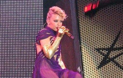 Cele mai influente vedete care au suferit de cancer mamar