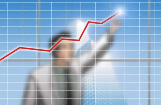 Economia mondiala se redreseaza intr-un ritm moderat